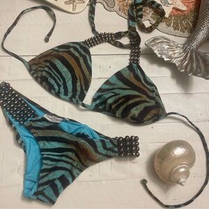Beach Bunny RARE Vintage Bikinis Bathing Suit